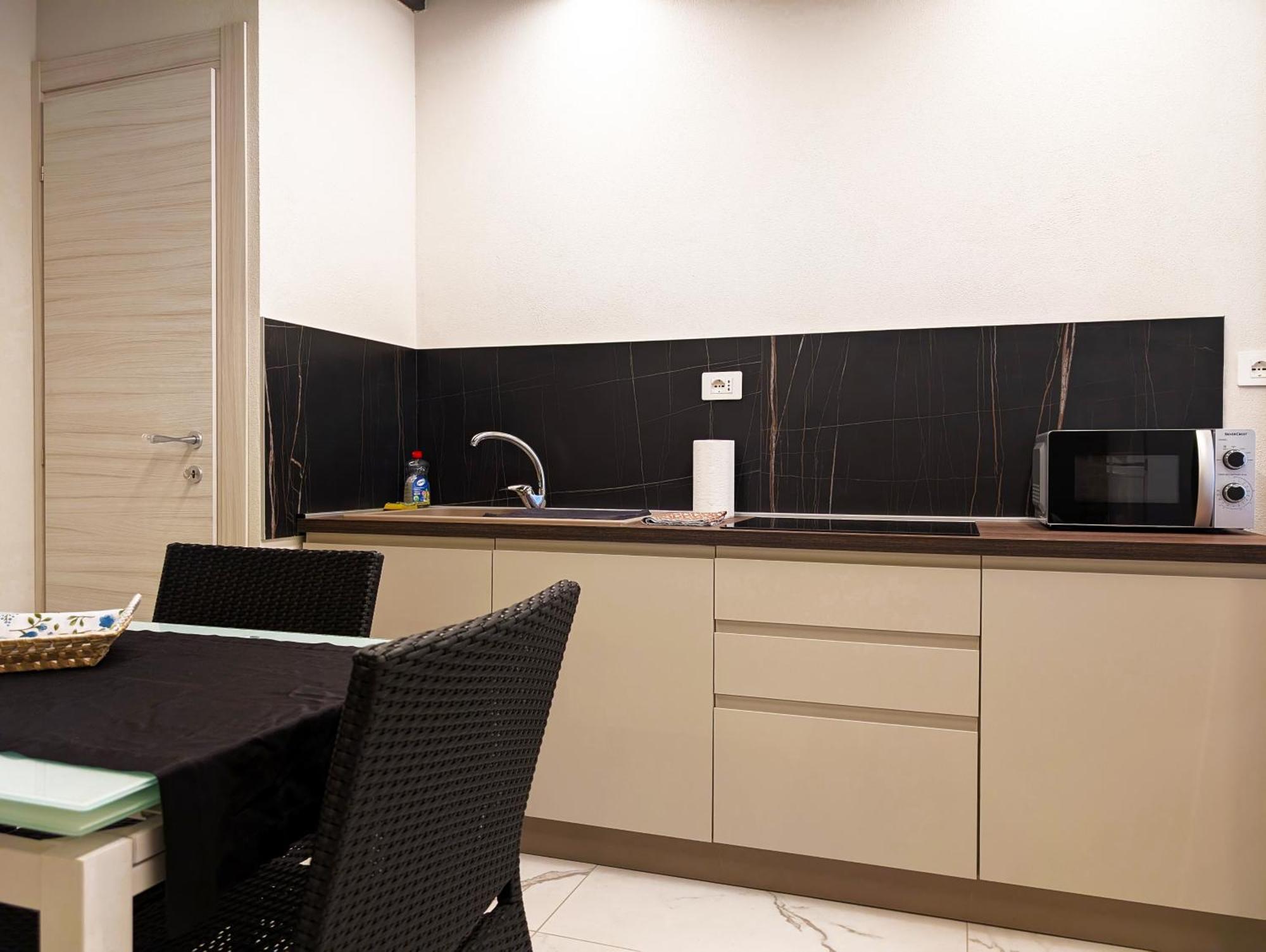 Le Torri Loft Apartment Fossano Zewnętrze zdjęcie